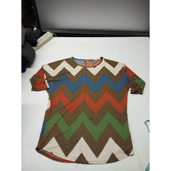 Women's Auditions Multicolored Zig Zag Short Sleeve Shirt Size Large Made in USA - Picture 1 of 5